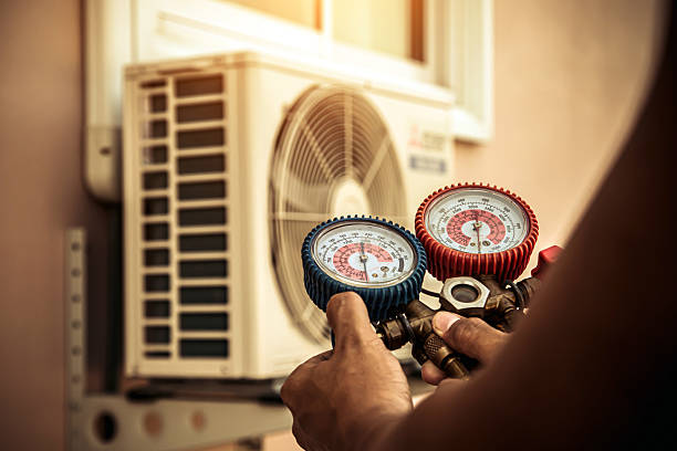 Professional Heat Pump Repair technician working in Sun Prairie, WI